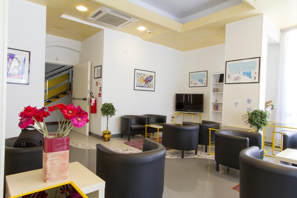 Hotel Desire' ريتشوني المظهر الخارجي الصورة