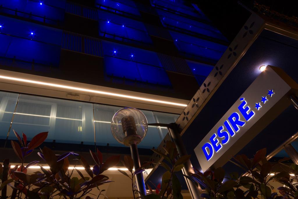 Hotel Desire' ريتشوني المظهر الخارجي الصورة